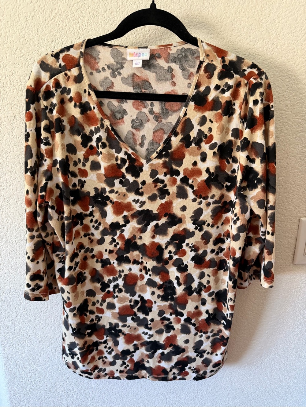 LuLaRoe V-Neck Long Sleeve Top in Cream, Brown & Black Spot Print